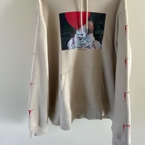 “It” Hoodie H&M